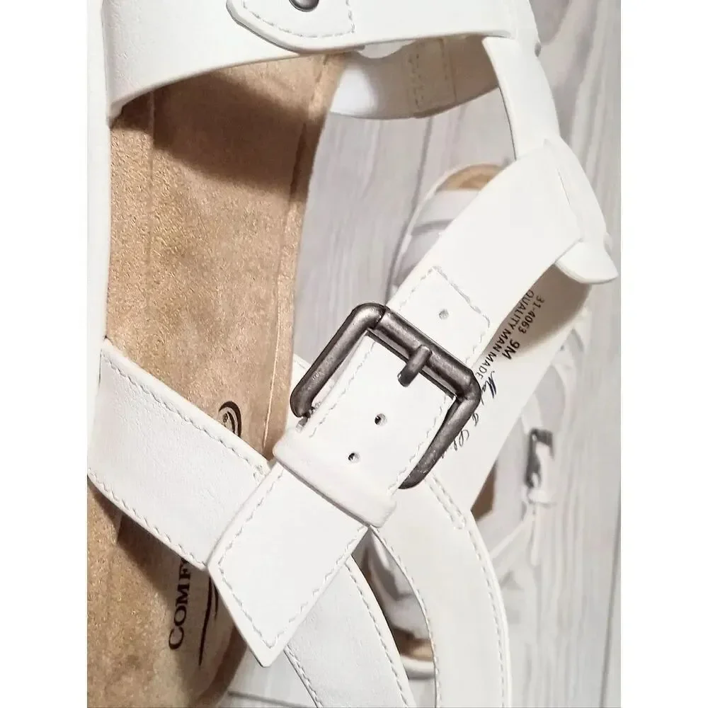 (S-4757) Easy Street Chirp Gladiator Sandals Sz 9